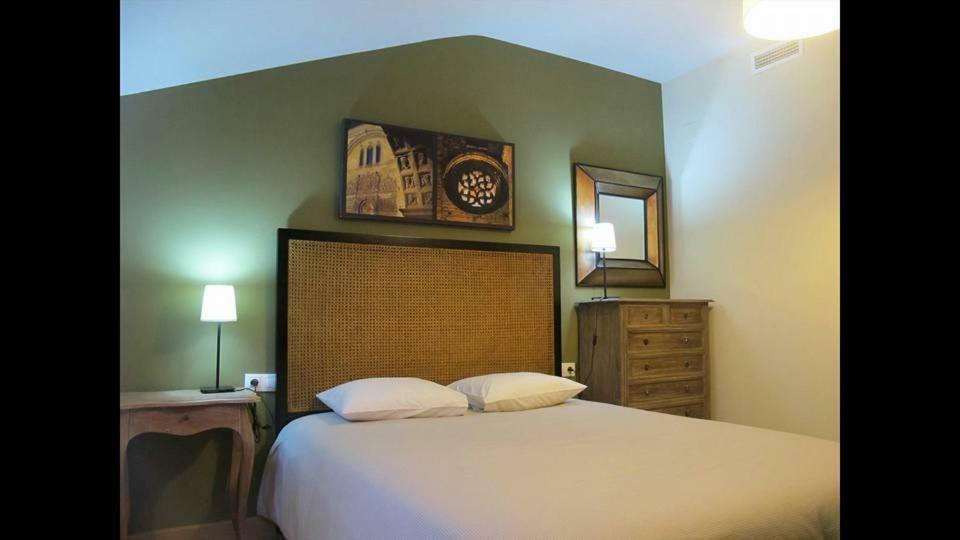 Apartamentos Alcazar De Баэса Экстерьер фото